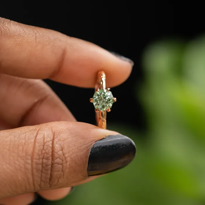 Anueva Jewelry PreStyled Sets 144ct Fancy Octagon Montana Sapphire 6 Prong Evergreen Solitaire in 18K Rose Gold