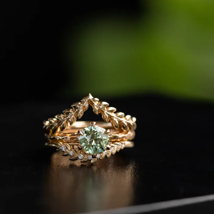 Anueva Jewelry PreStyled Sets 144ct Fancy Octagon Montana Sapphire 6 Prong Evergreen Solitaire in 18K Rose Gold
