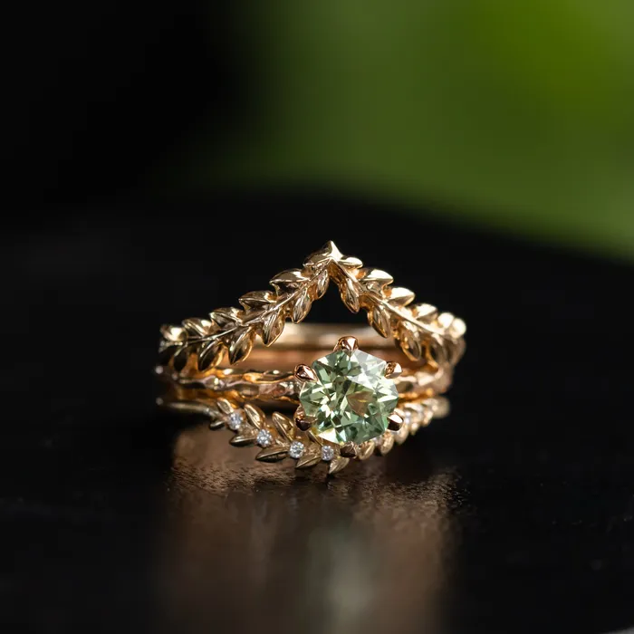 Anueva Jewelry PreStyled Sets 144ct Fancy Octagon Montana Sapphire 6 Prong Evergreen Solitaire in 18K Rose Gold