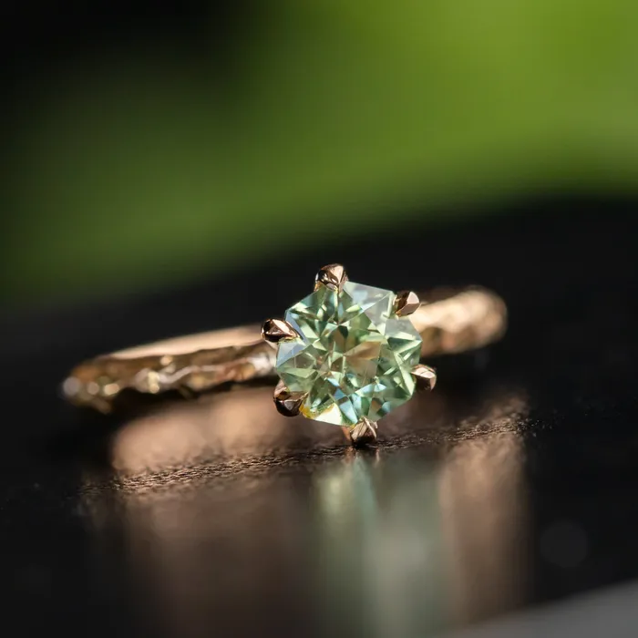 Anueva Jewelry PreStyled Sets 144ct Fancy Octagon Montana Sapphire 6 Prong Evergreen Solitaire in 18K Rose Gold