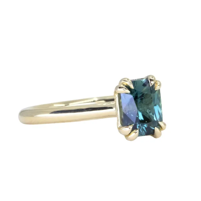 Anueva Jewelry PreStyled Sets 168ct Radiant Cut Ocean Blue Teal Sapphire Cathedral Double Prong Solitaire in 18k Yellow Gold