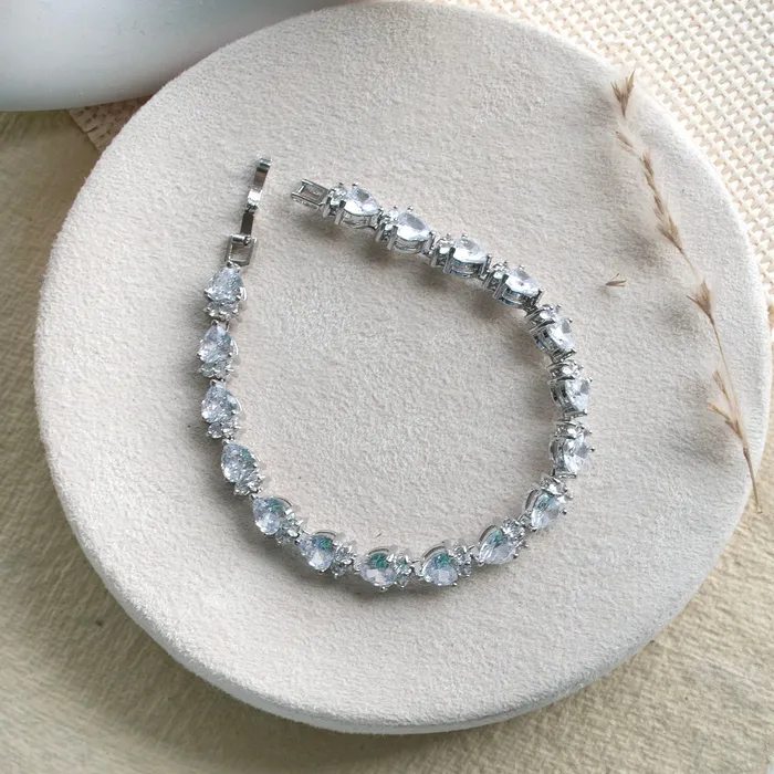 Bracelets Heart Diamond Bracelet Upakarna