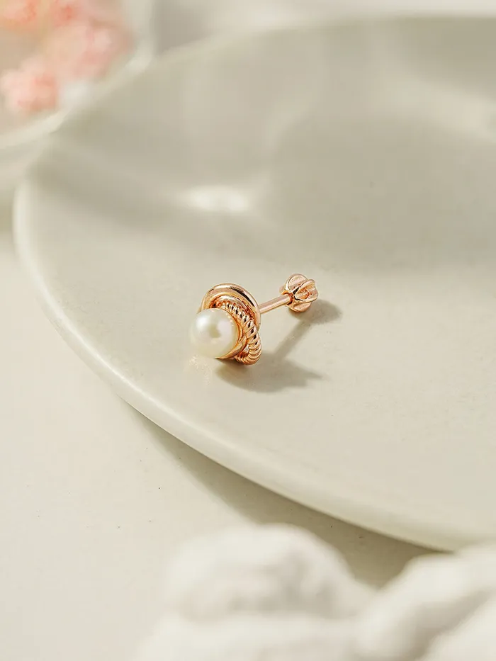 Earrings 14K Gold Freesia Pearl Cartilage Earring 18G16G MinimalBijoux