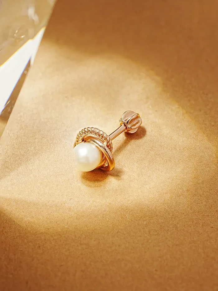 Earrings 14K Gold Freesia Pearl Cartilage Earring 18G16G MinimalBijoux