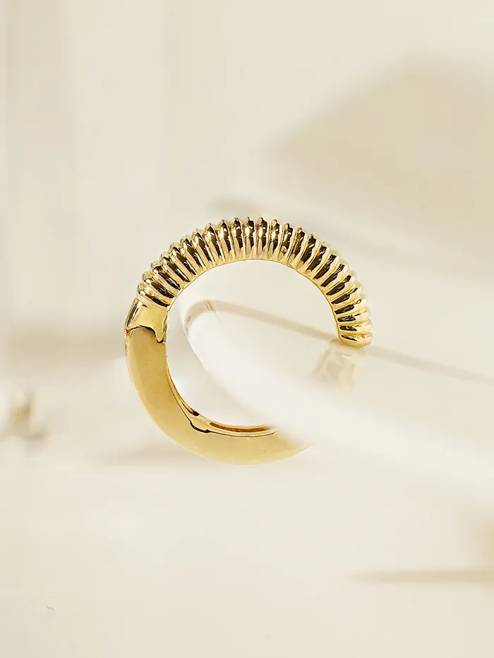 Earrings 14K Gold Larva Patterned Ear cuff MinimalBijoux