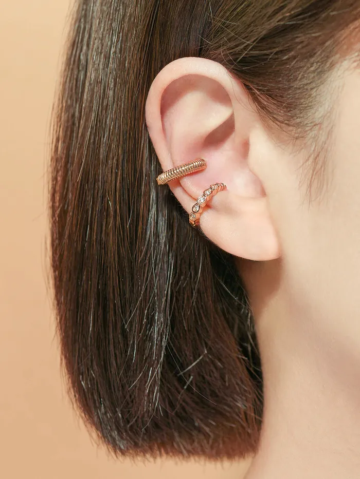 Earrings 14K Gold Larva Patterned Ear cuff MinimalBijoux