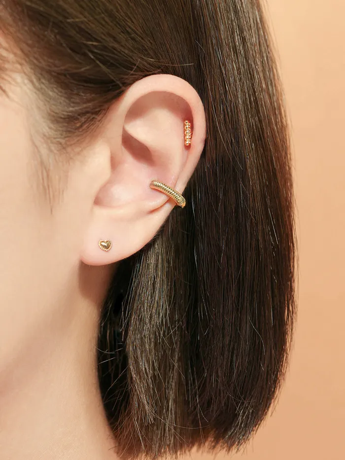Earrings 14K Gold Larva Patterned Ear cuff MinimalBijoux