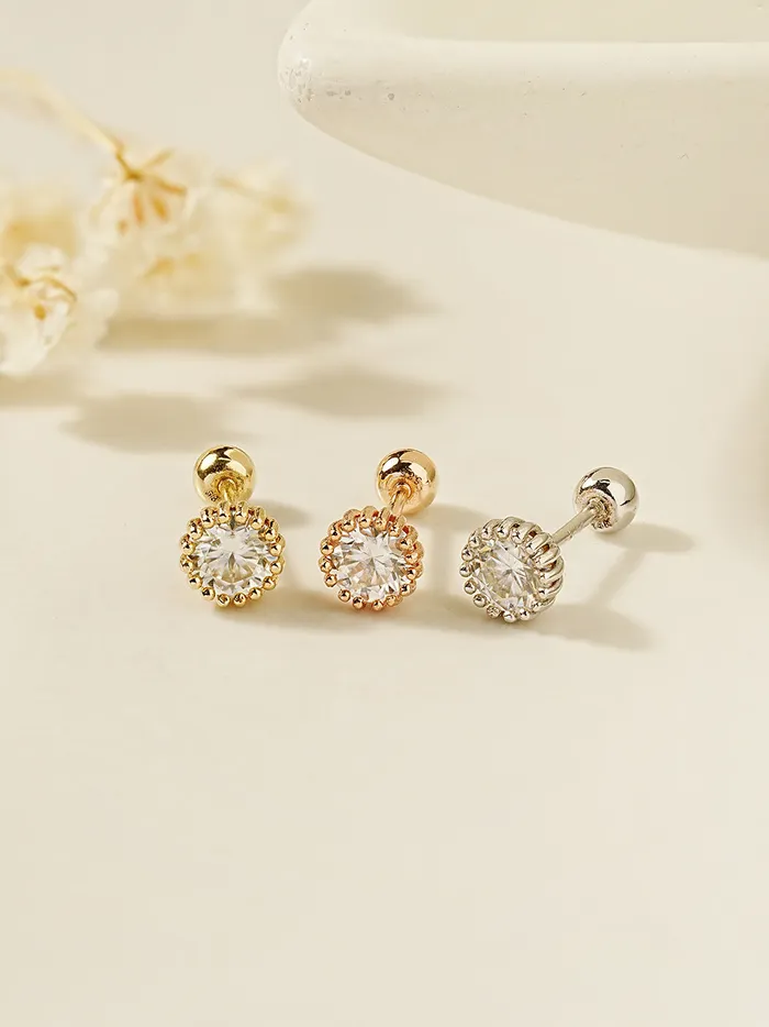 Earrings MinimalBijoux 14K Gold Moissanite Echo Cartilage Earring 20G18G16G