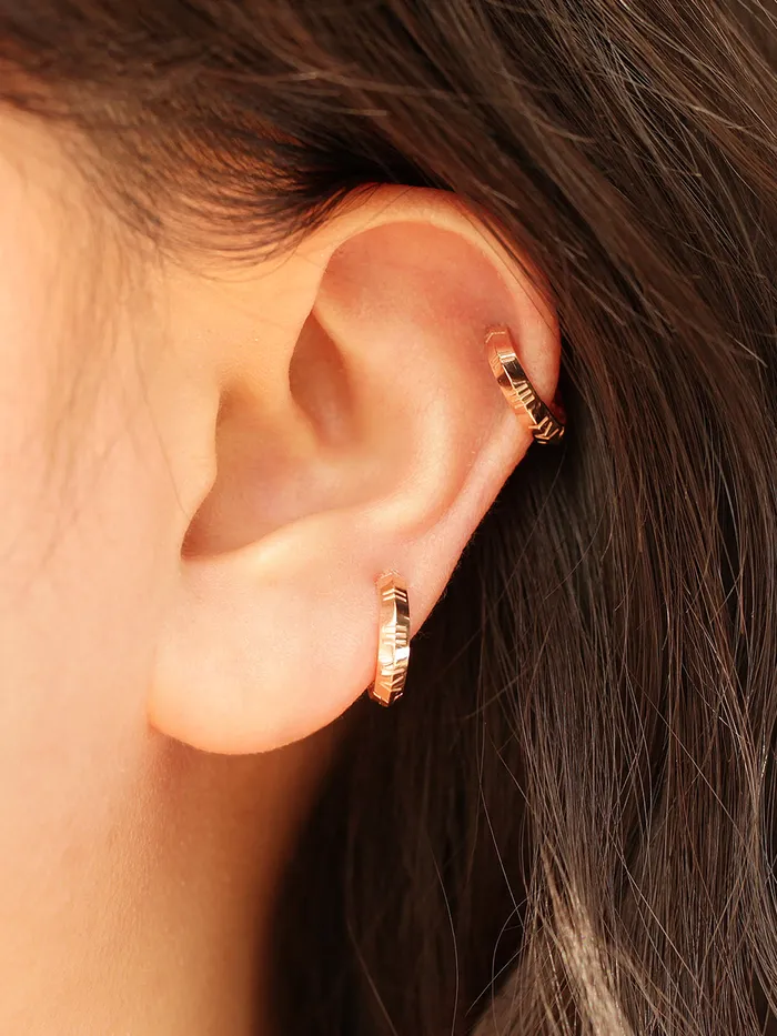 Earrings MinimalBijoux 14K Gold Roman Numbering Hoop Earring