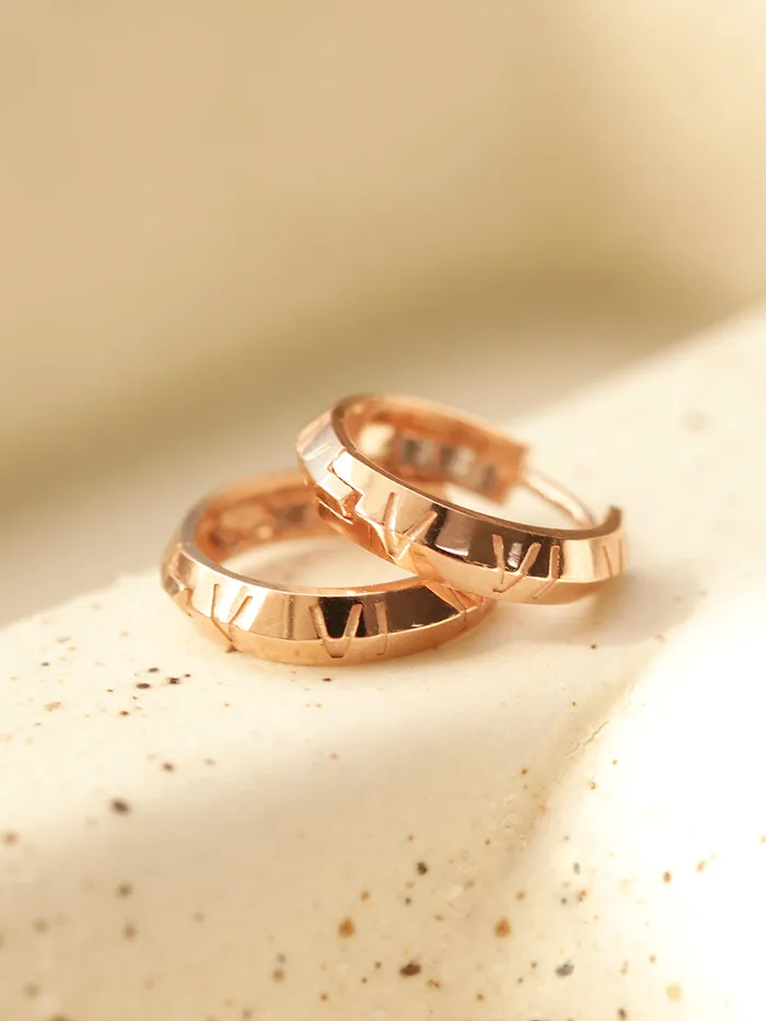 Earrings MinimalBijoux 14K Gold Roman Numbering Hoop Earring