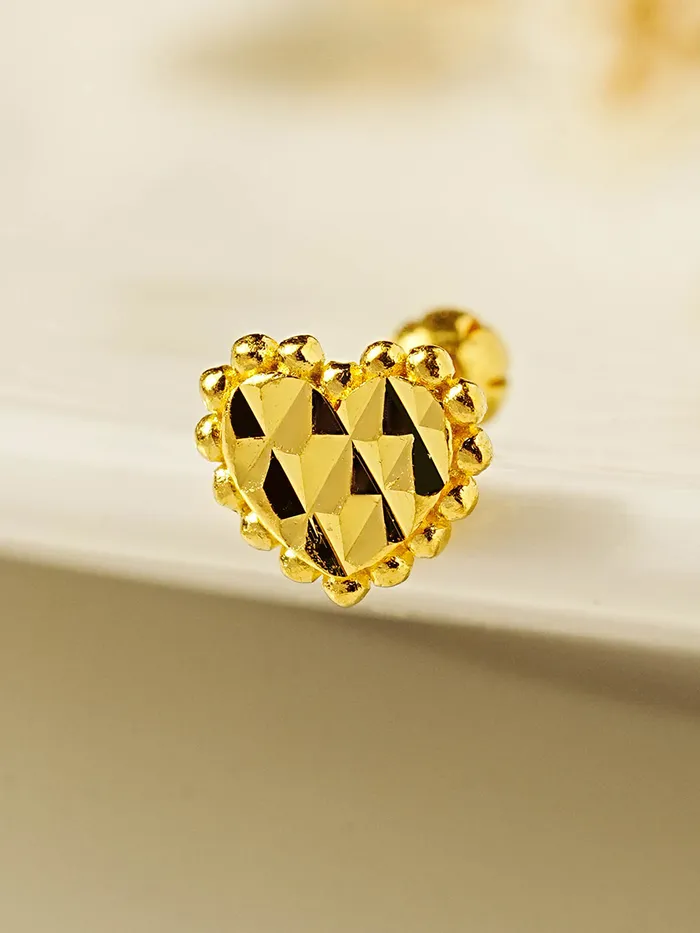 Earrings MinimalBijoux 24K Gold Cutting Heart Cartilage Earring 20G
