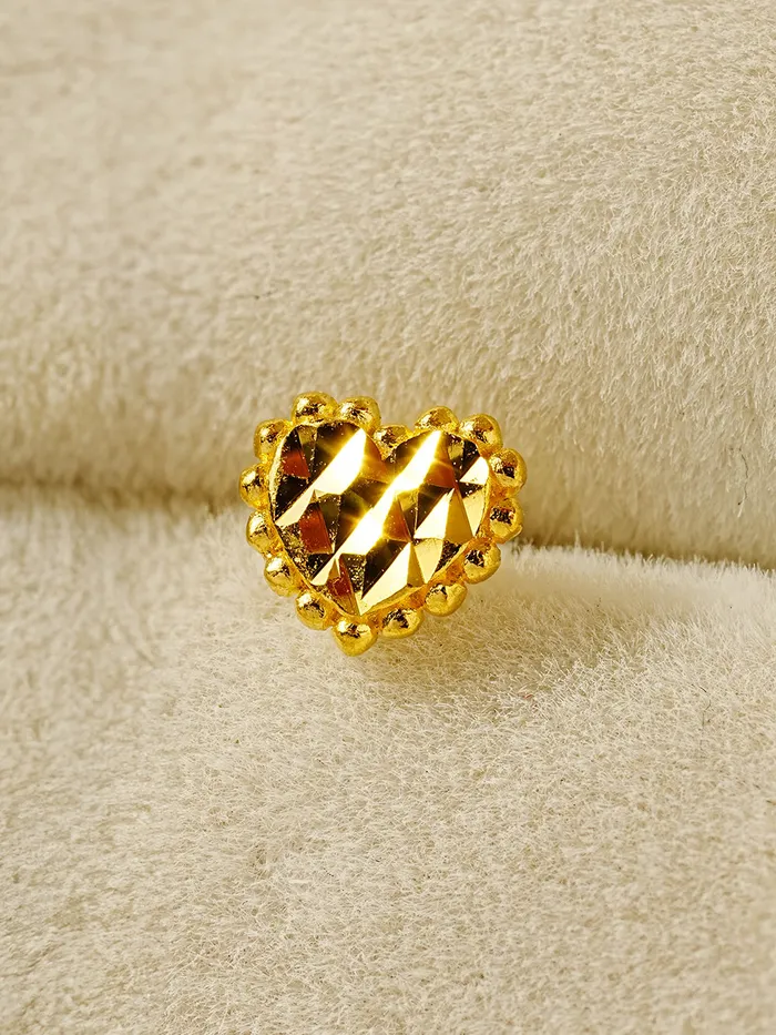 Earrings MinimalBijoux 24K Gold Cutting Heart Cartilage Earring 20G