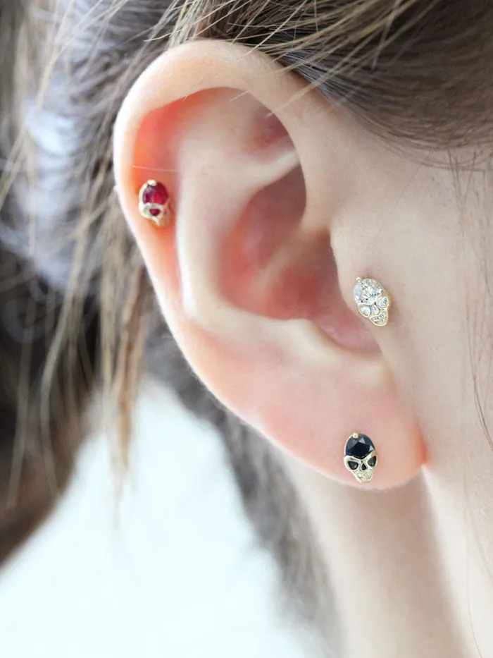 MinimalBijoux 14K gold Cutie Skull cartilage earring 18g16g Earrings