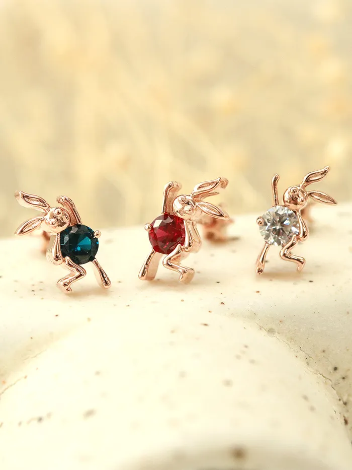 MinimalBijoux Earrings 14K Gold Dancing Rabbit Cartilage Earring 18G16G