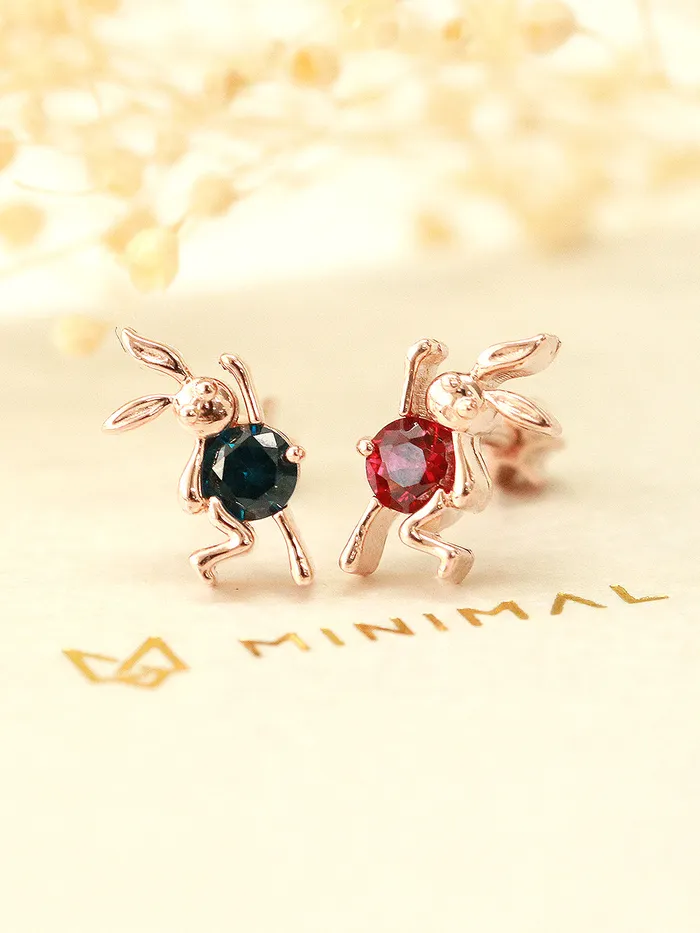 MinimalBijoux Earrings 14K Gold Dancing Rabbit Cartilage Earring 18G16G