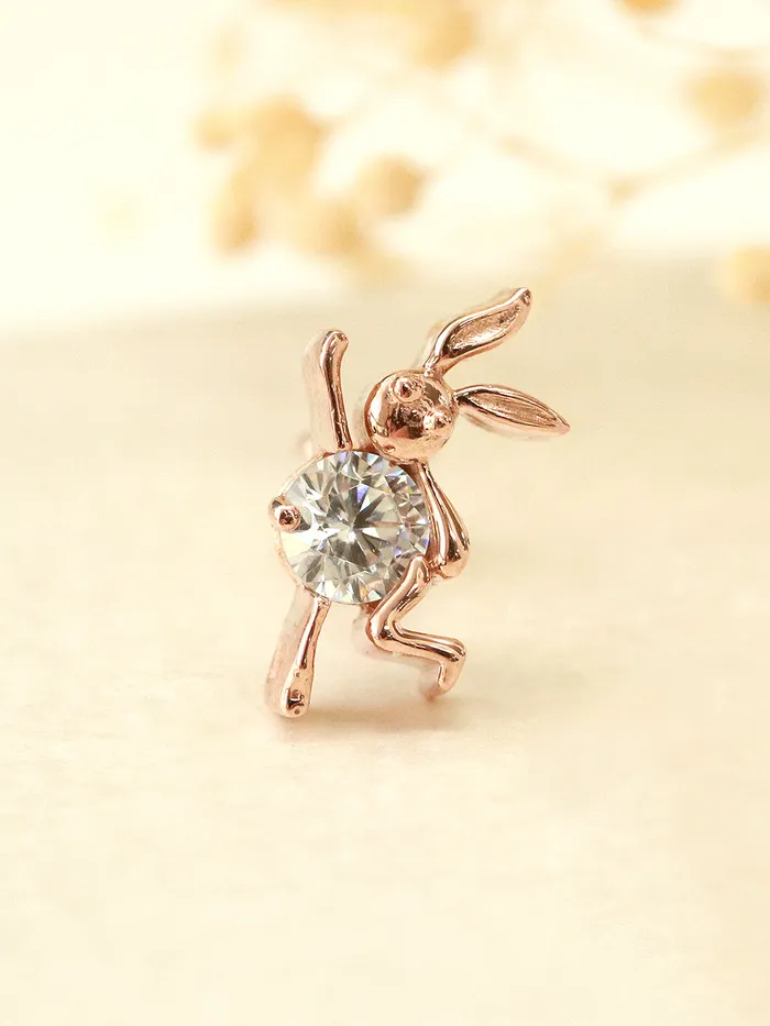 MinimalBijoux Earrings 14K Gold Dancing Rabbit Cartilage Earring 18G16G