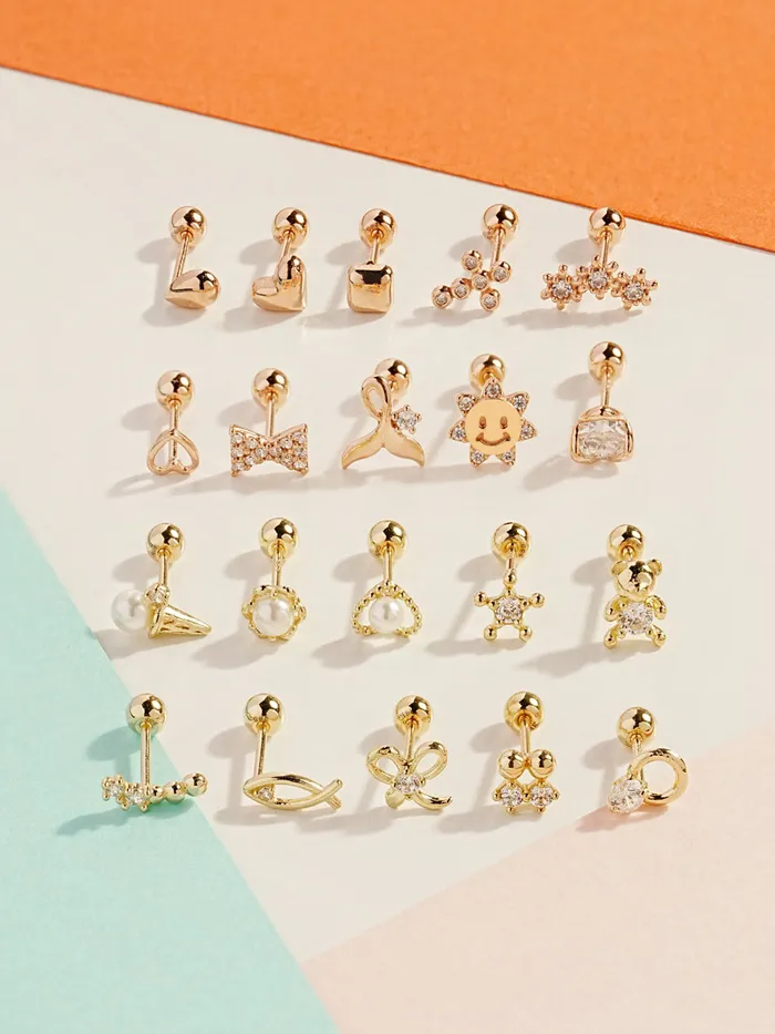 MinimalBijoux Earrings 14K Gold Ice Cream Cartilage Earring 20G