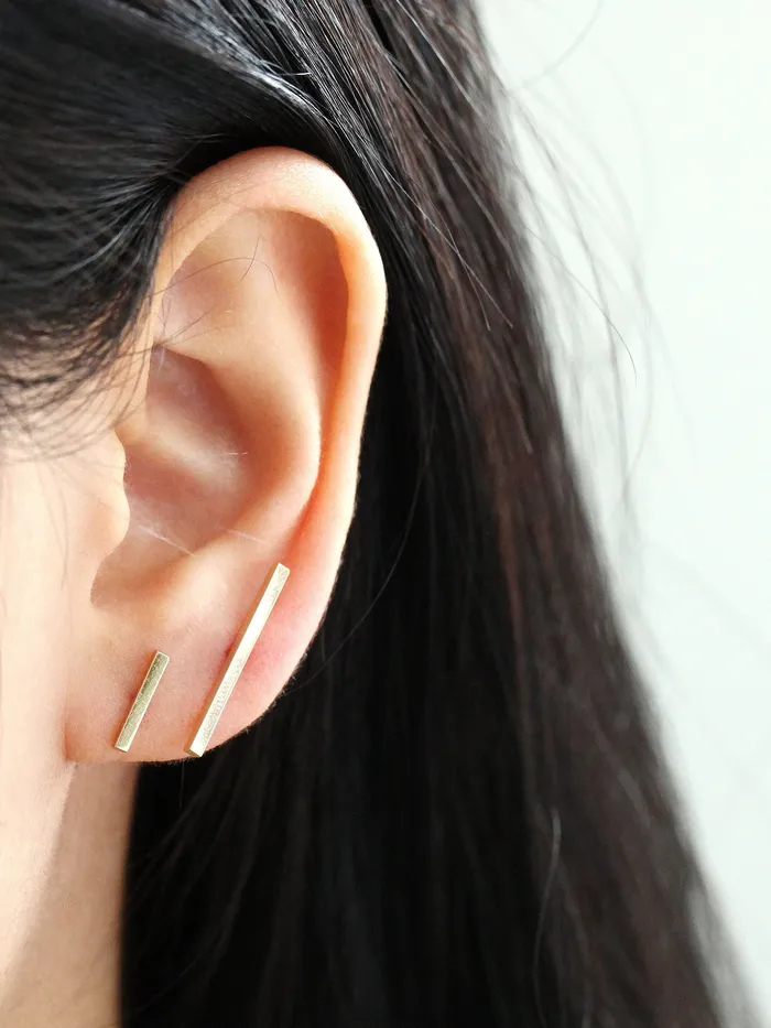 MinimalBijoux Earrings 14K Gold simple stick cartilage earring S M L XL 20g
