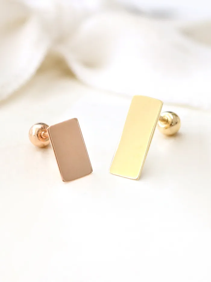 MinimalBijoux Earrings 14K gold Stick cartilage earring 20g