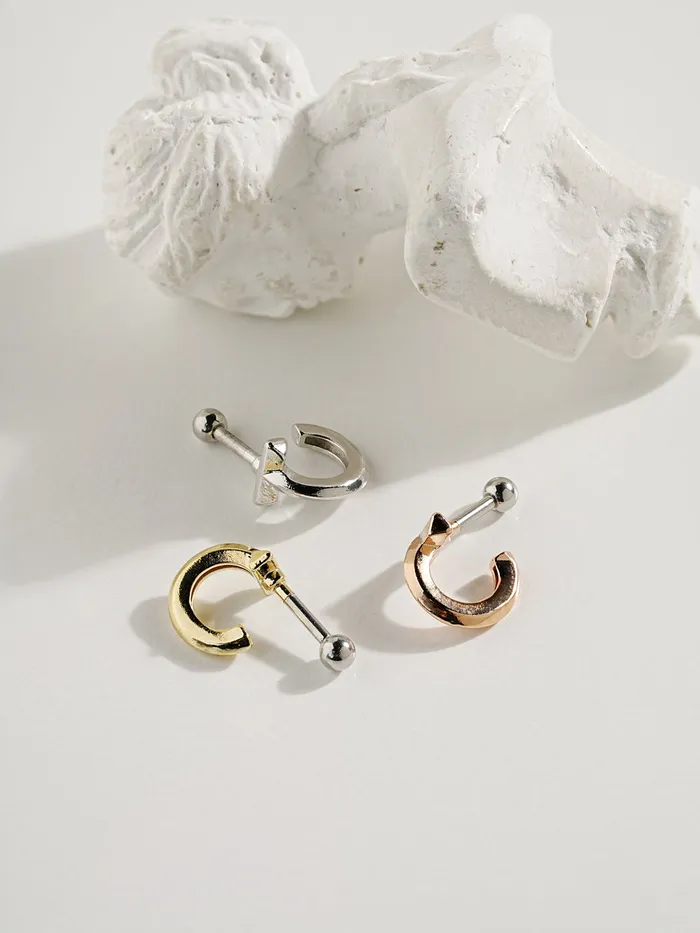 MinimalBijoux Earrings Motive Box Cartilage Ear Piercing 16G