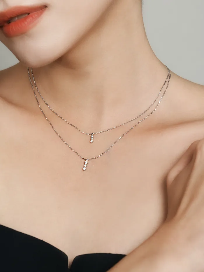 MinimalBijoux Necklaces 14K 18K Gold Moissanite Moissanite Radi Bar Necklace