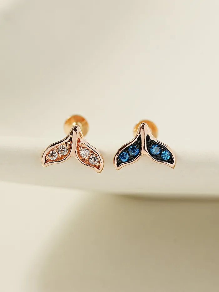 MinimalBijoux PreStyled Sets 14K Gold Whale Tale Cubic Internally Threaded Labret Piercing 18G16G