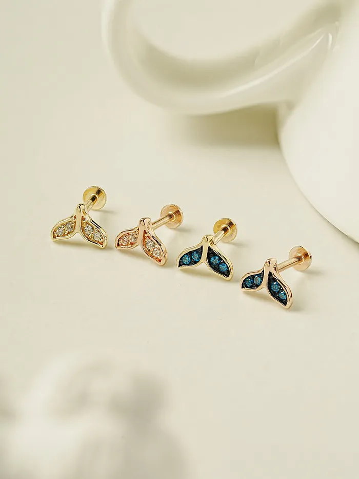 MinimalBijoux PreStyled Sets 14K Gold Whale Tale Cubic Internally Threaded Labret Piercing 18G16G