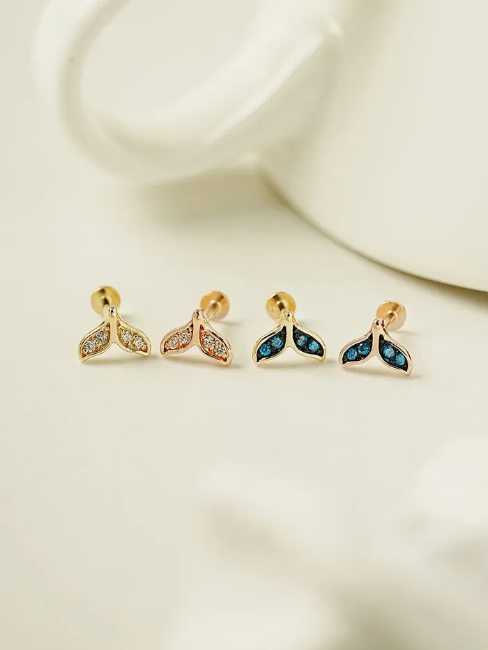 MinimalBijoux PreStyled Sets 14K Gold Whale Tale Cubic Internally Threaded Labret Piercing 18G16G