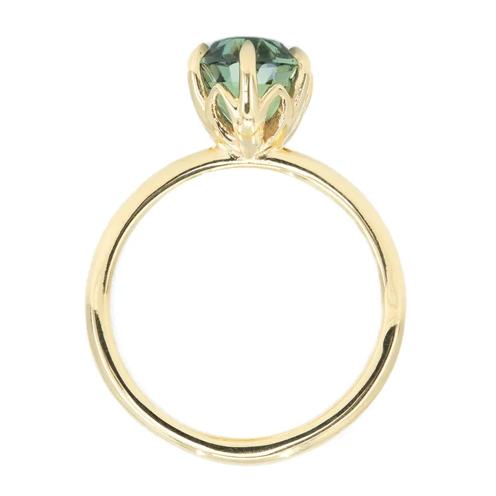 PreStyled Sets Anueva Jewelry 318ct Oval Sapphire Lotus Six Prongs Solitaire In 18k Yellow Gold