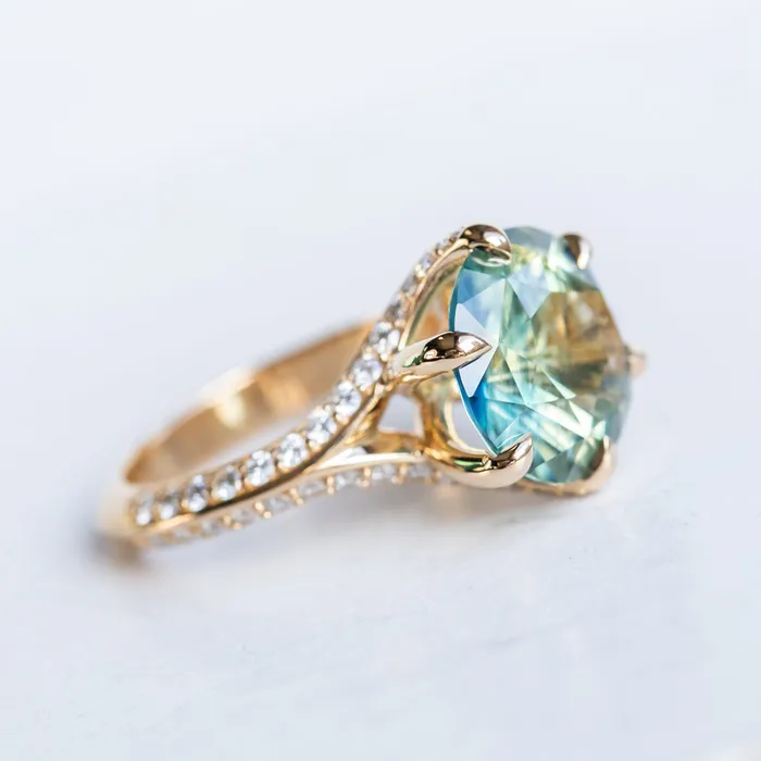 PreStyled Sets Anueva Jewelry 685ct Parti Sapphire Diamondstudded Six Prong Split Shank Solitaire in 18k Yellow Gold