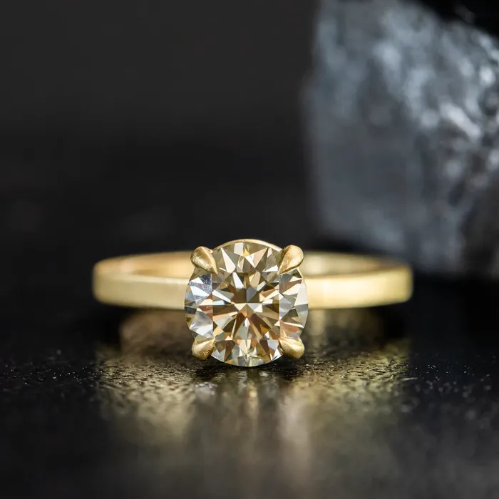 Pristine Gemstones Rings 171ct Round GIA Fancy Dark GreenGrey Diamond Flat Band 4 Prong Solitaire in 18k Yellow Gold