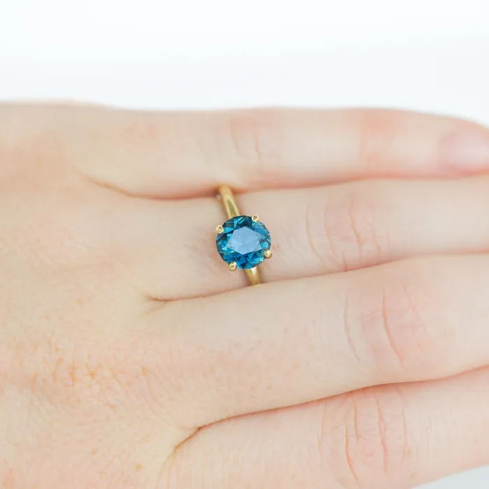 Rings Anueva Jewelry 187ct Bright Blue Round Solitaire Unheated Sapphire Ring in 18k Yellow Gold