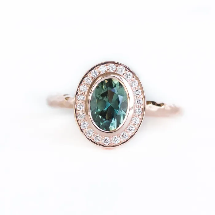 Rings Anueva Jewelry Oval Bezel Set 149ct Color Changing Teal Sapphire and Diamond Halo Engagement Ring 14k Rose Gold Evergreen Band