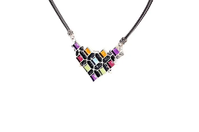 Rinjani Necklace Samuel B Necklaces