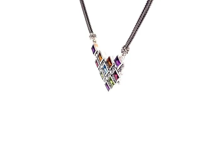 Rinjani Necklace Samuel B Necklaces