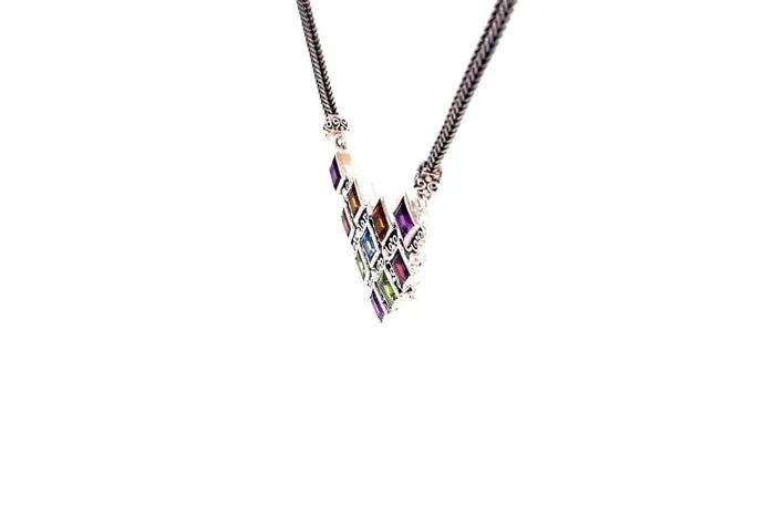 Rinjani Necklace Samuel B Necklaces