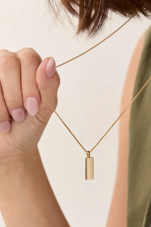 Sheena Marshall Forma Knife Edge Pendant Necklace Solid Gold Necklaces
