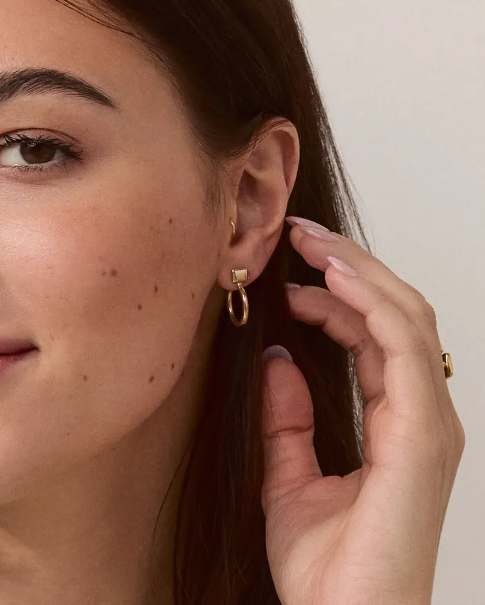 Sheena Marshall PreStyled Sets Forma Rectangle Hoops Solid Gold