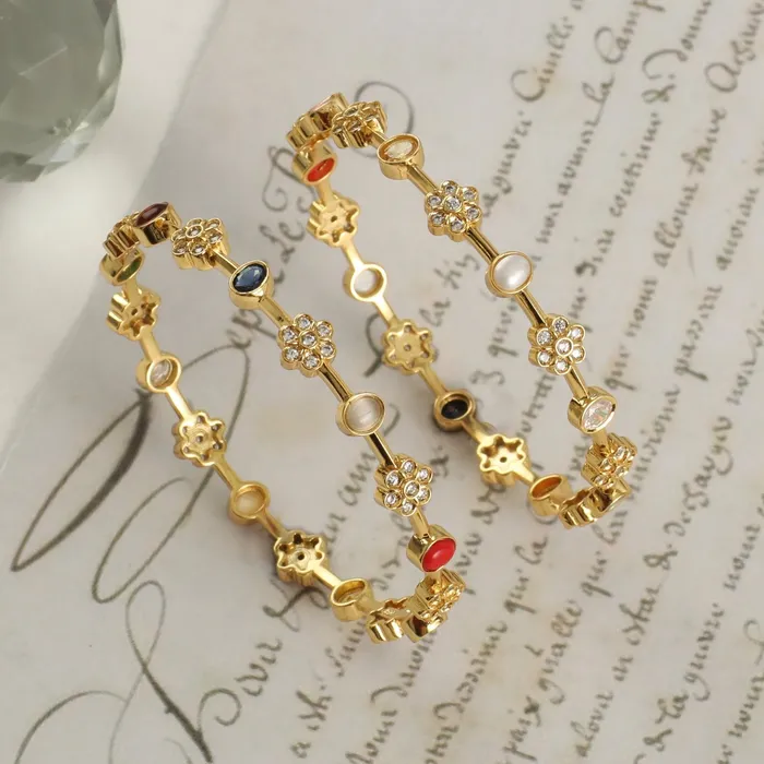Charm Necklaces SILVER Floral Charm Navaratna Silver Bangles