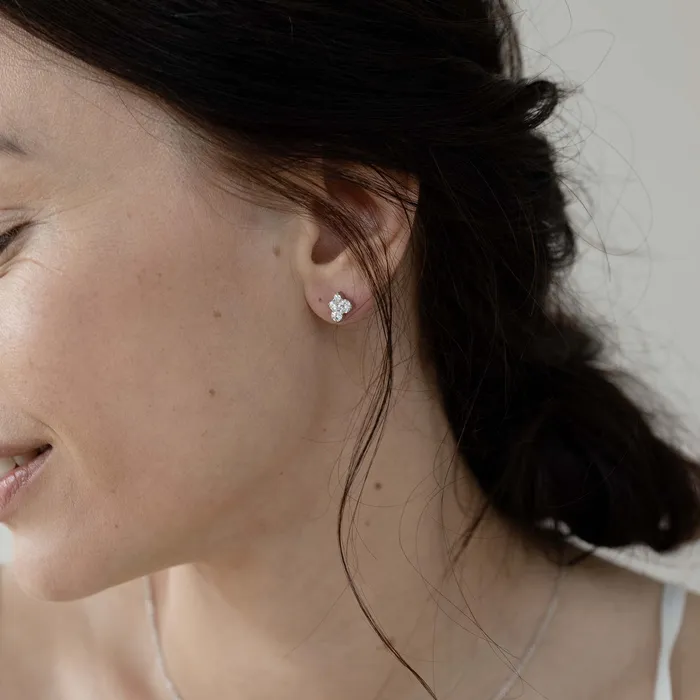 Design Jussi Louesalmi Earrings Keto Meadow earrings White 4