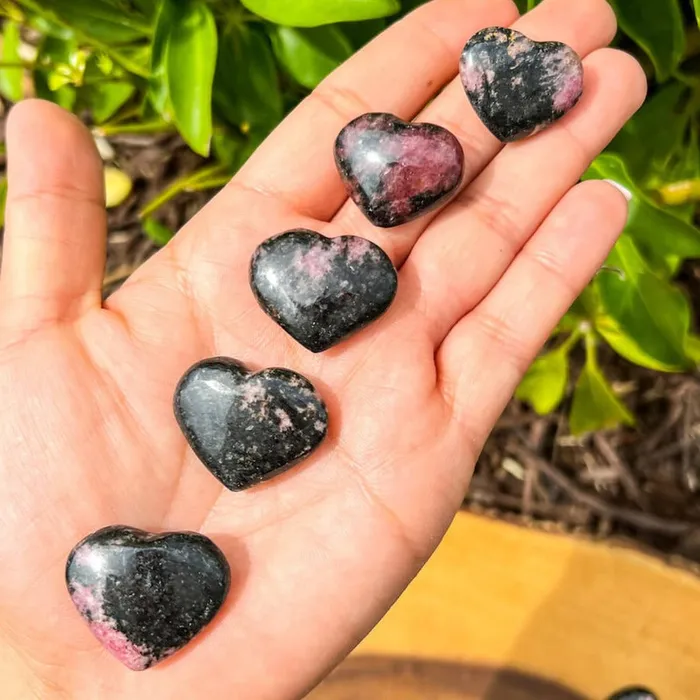 Magic Crystals Gemstone Puffy 30mm Heart Stone Necklaces