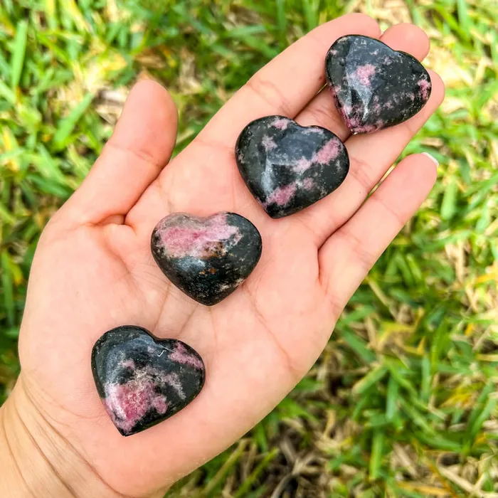 Magic Crystals Gemstone Puffy 30mm Heart Stone Necklaces