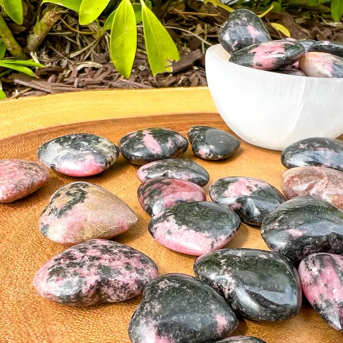 Magic Crystals Gemstone Puffy 30mm Heart Stone Necklaces