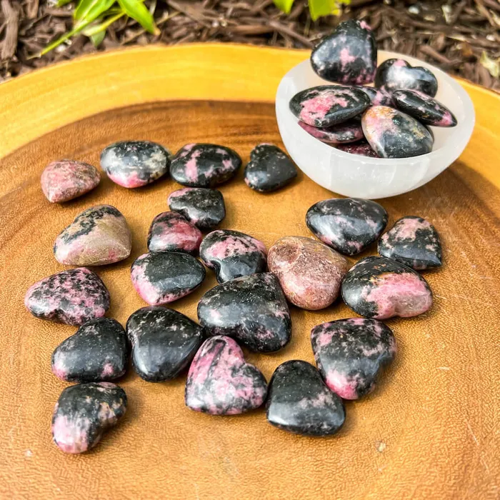 Magic Crystals Gemstone Puffy 30mm Heart Stone Necklaces