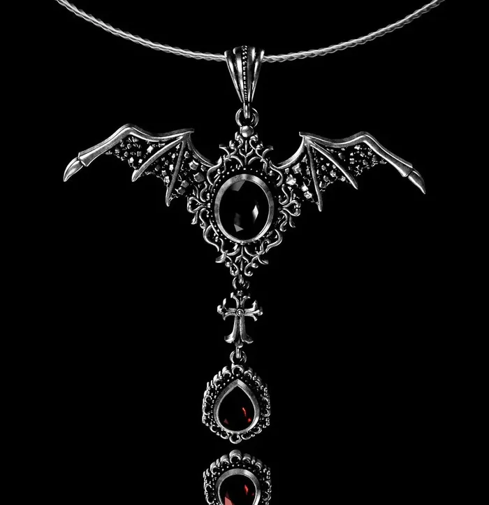 Midnight Shadows Necklace Fashion Jewelry by Yordy Necklaces