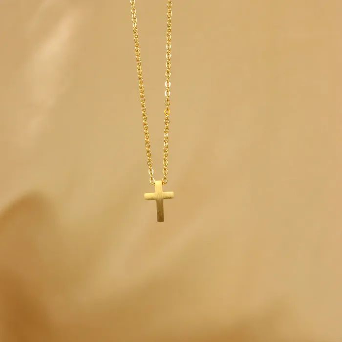 Omolola Jewellery Crucifix Necklace Necklaces