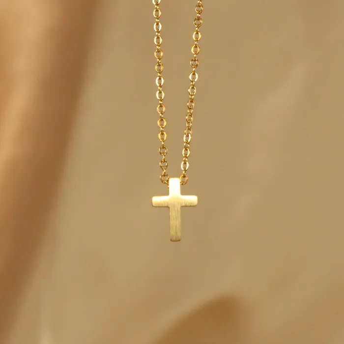 Omolola Jewellery Crucifix Necklace Necklaces