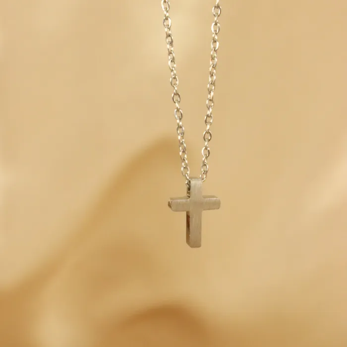 Omolola Jewellery Crucifix Necklace Necklaces