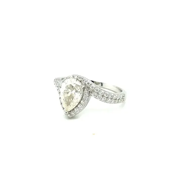 PLATINUM PLATED SILVER THROUGH THICK AND THIN RING 1CT PEAR SHAPED MOISSANITE W POETRY CARD Luxus Moissanite Rings