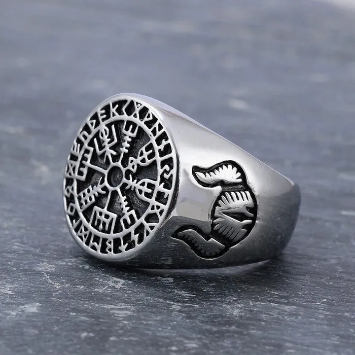 Rings Valhalla Vikings Viking Ring Vegvisir And Helmet
